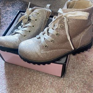 Cynthia Rowley boots